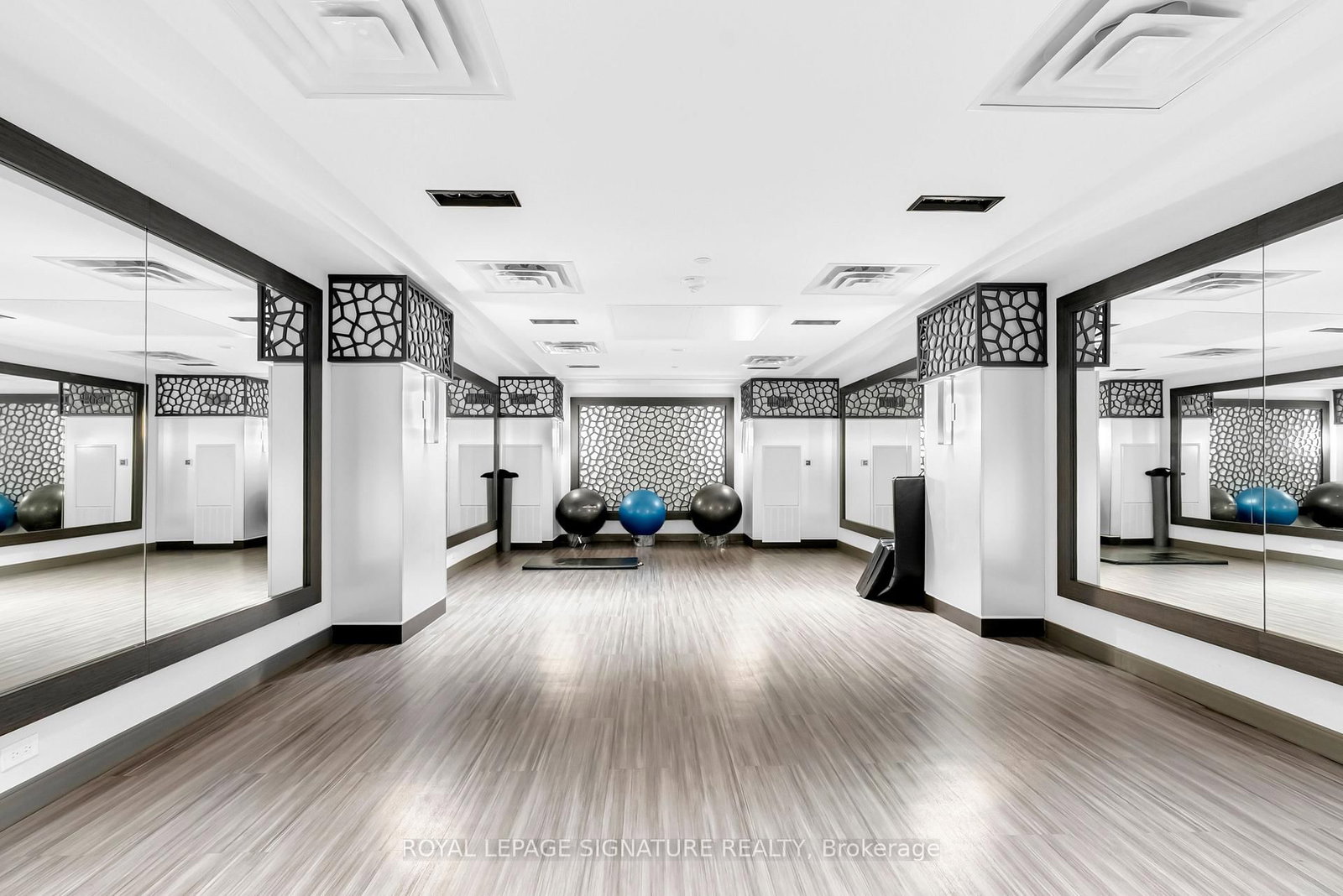 543 W Richmond Street • #713 • Toronto, ON photo 47