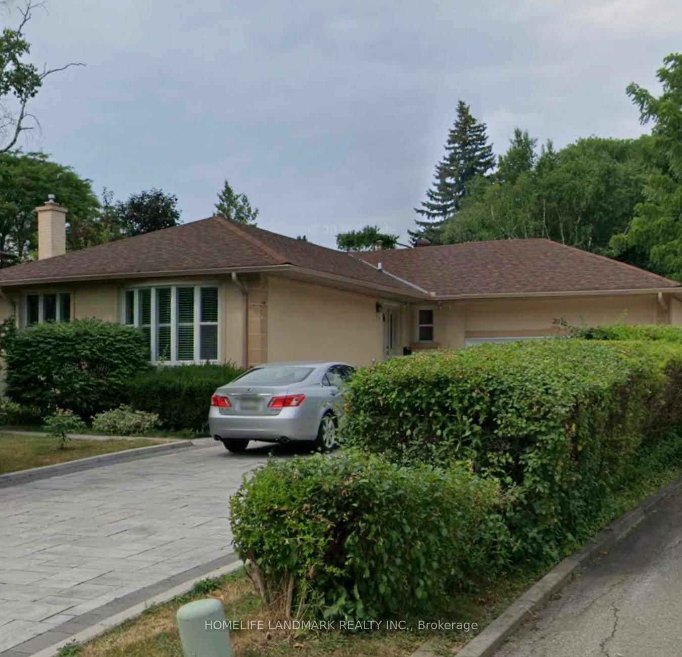 20 Burbank Drive, Toronto, ON
