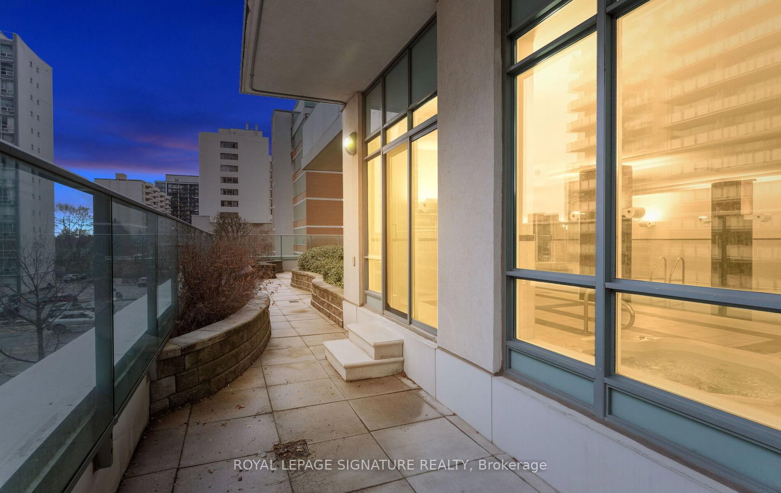 212 Eglinton Avenue E • #1411 • Toronto, ON photo 23