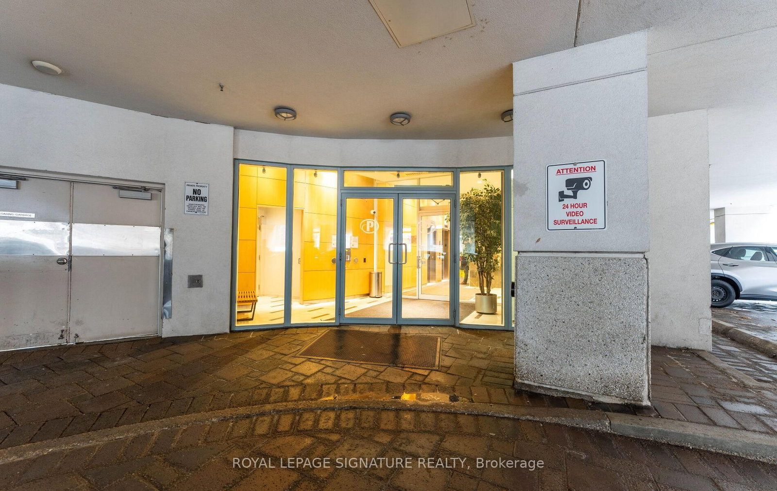 212 Eglinton Avenue E • #1411 • Toronto, ON photo 33