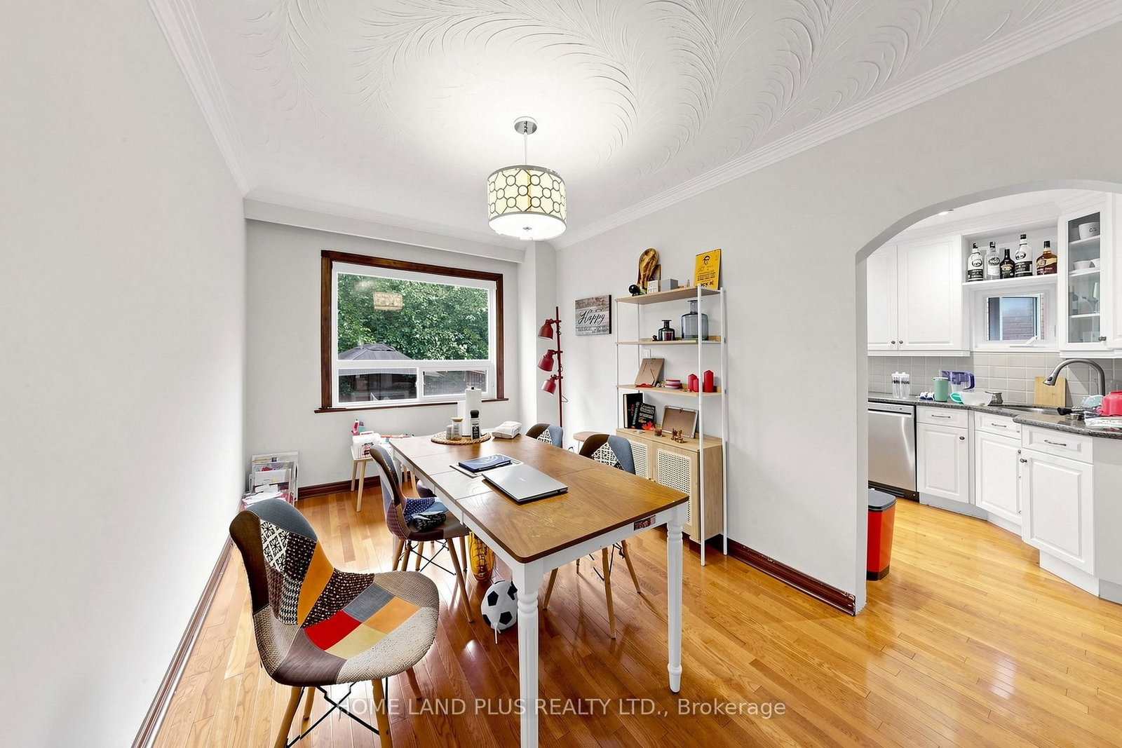 521 Hillsdale Avenue E • Toronto, ON photo 10