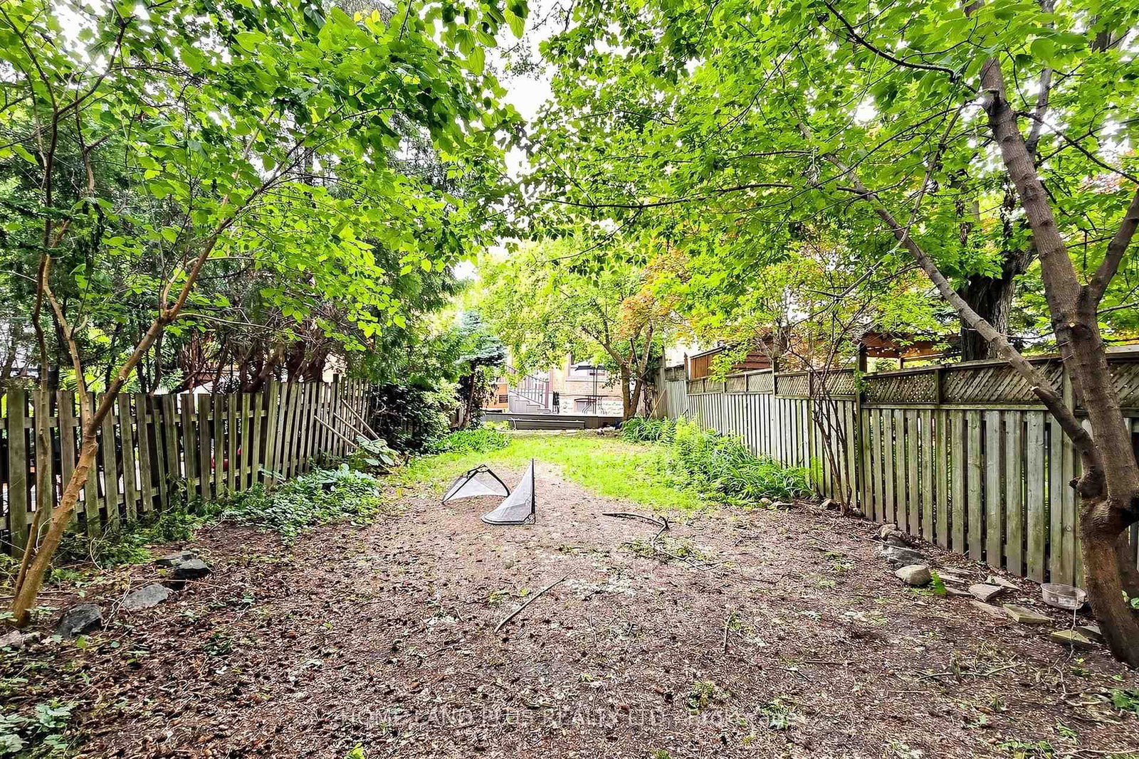521 Hillsdale Avenue E • Toronto, ON photo 39