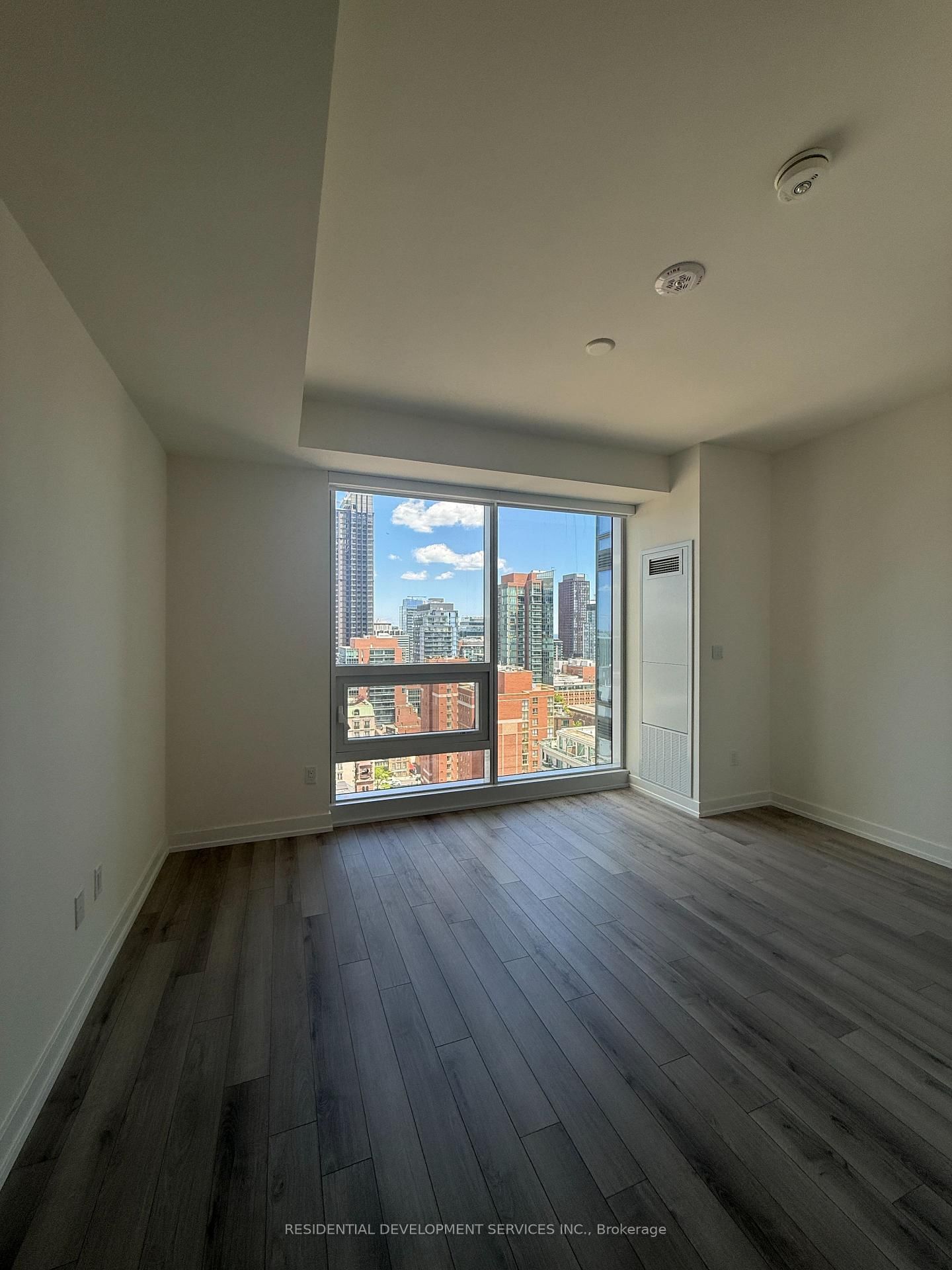 89 Church Street, Unit 5005