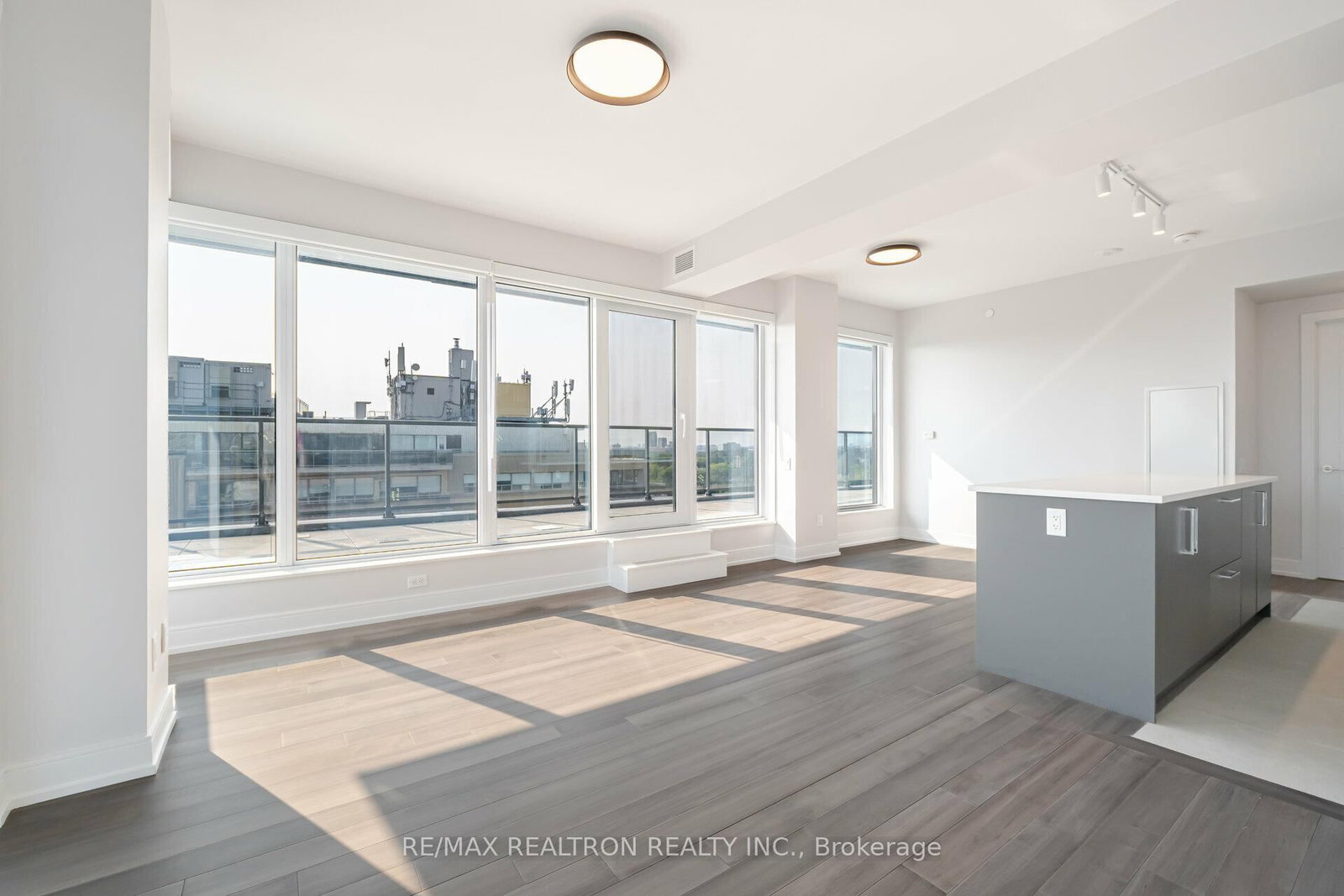 1203-2525 Bathurst Street, Toronto, ON, photo 4