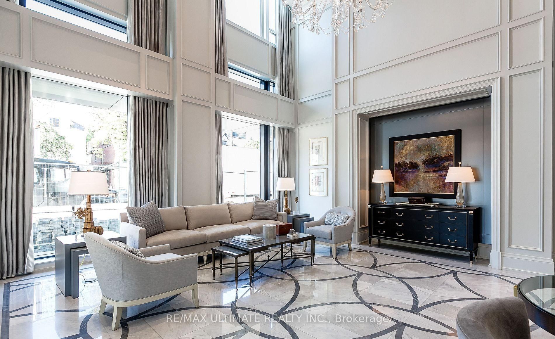 133 Hazelton Avenue, Unit 202