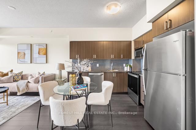 319 - 1603 Eglinton Avenue W