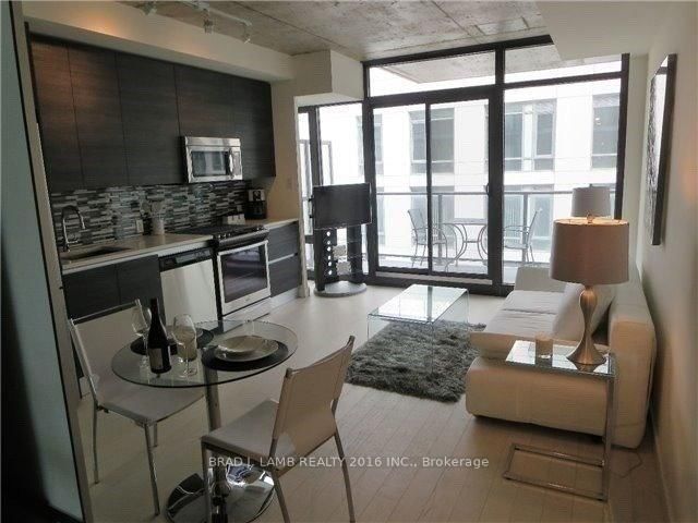 1212 - 111 Bathurst Street