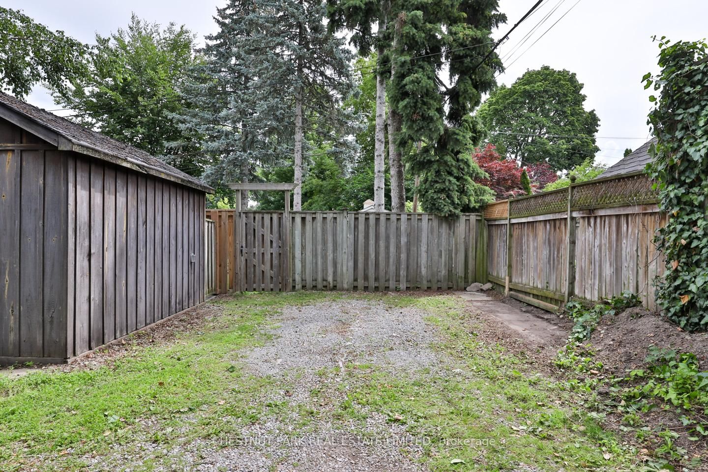 227 Bowood Avenue