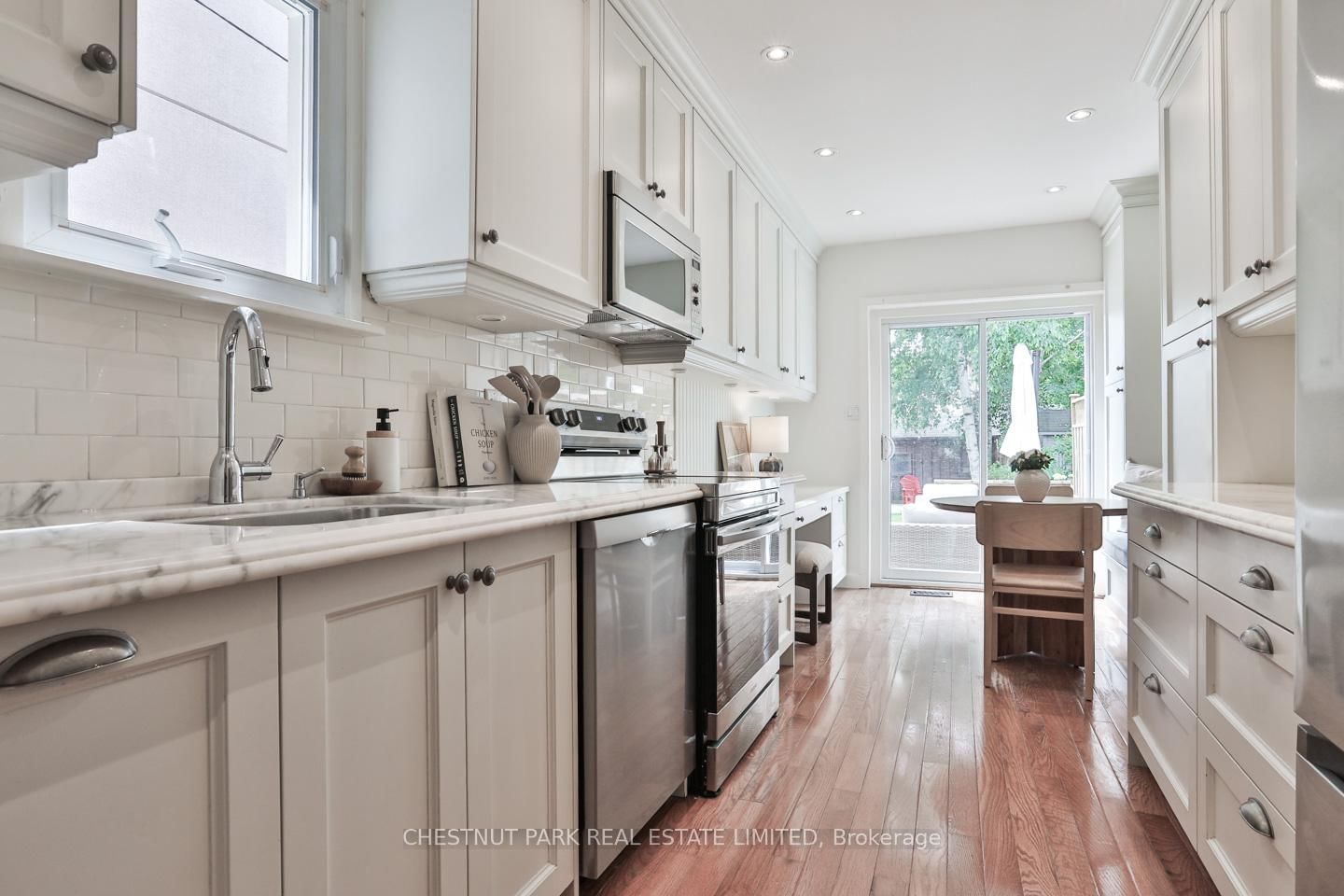 227 Bowood Avenue