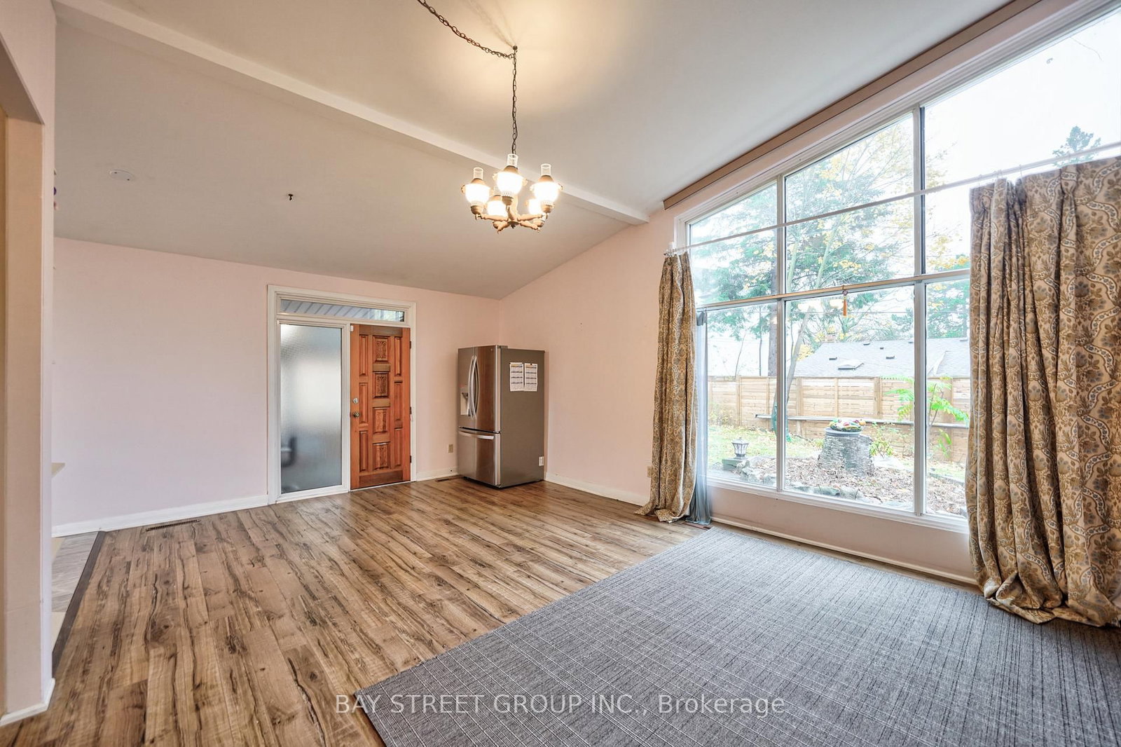 5 Cottonwood Drive, Toronto, ON, photo 4