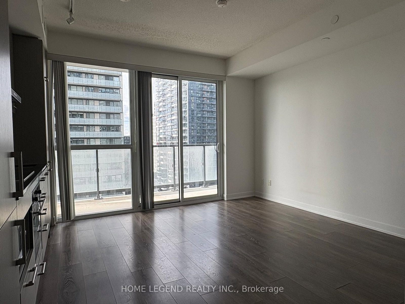 3009-87 Peter Street, Toronto, ON, photo 3