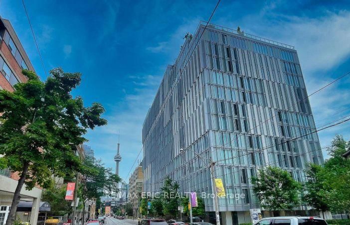 home for lease on 905-50 Mccaul Street