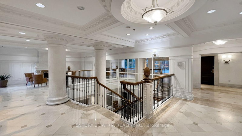 1609 - 18 Sommerset Way