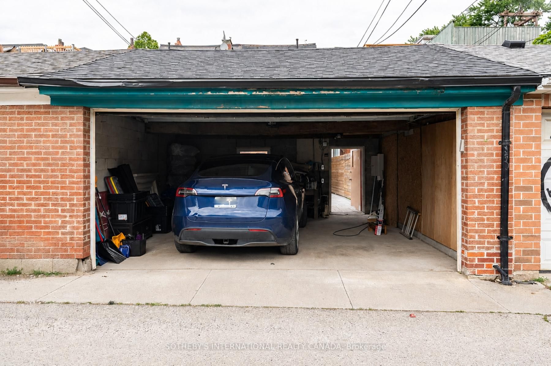 204 Grace Street