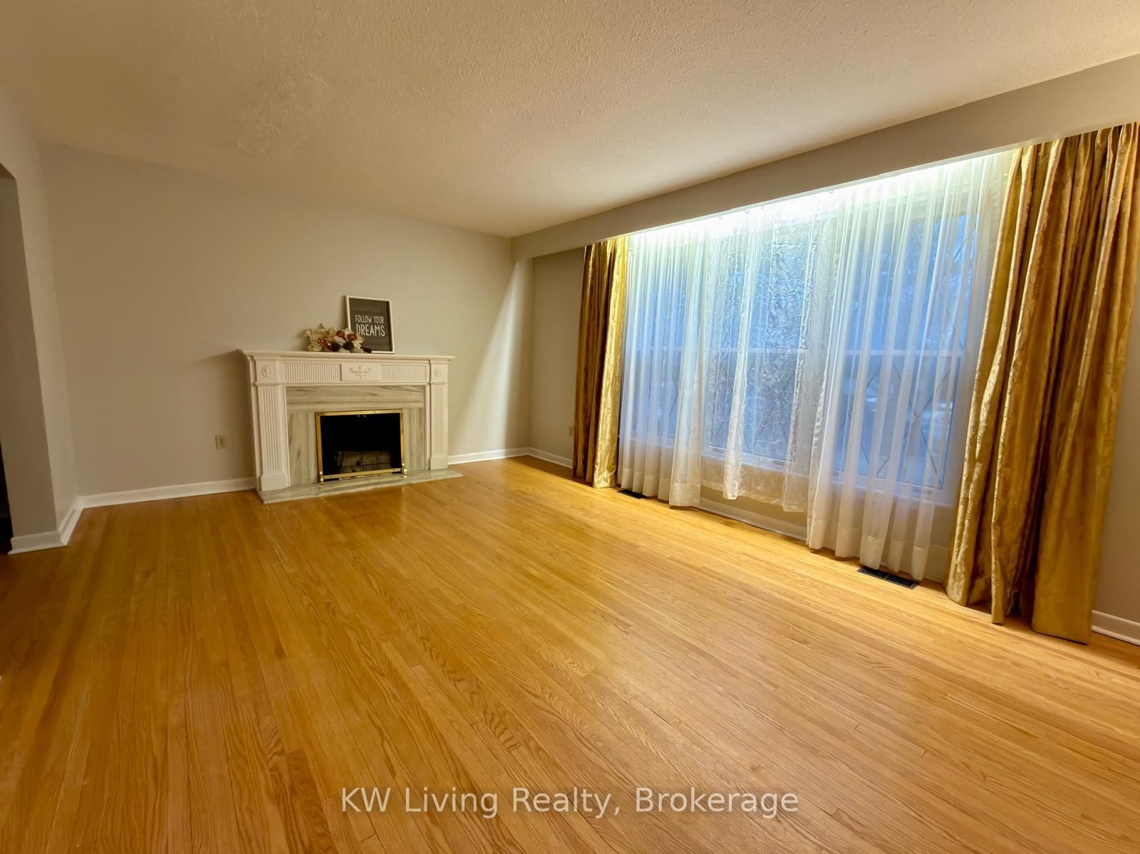 125 Underhill Drive