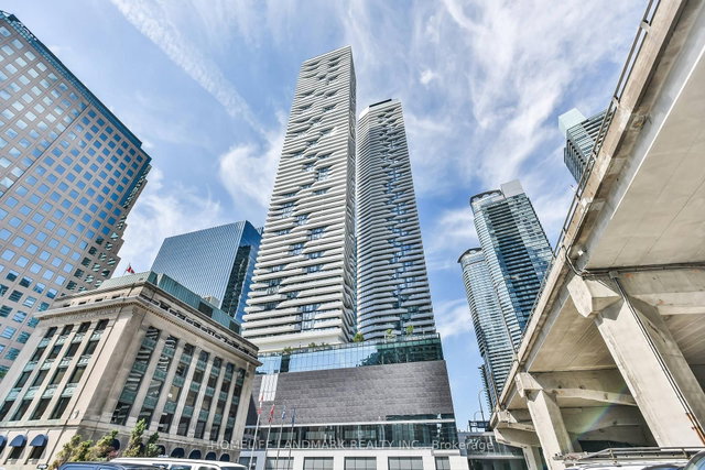 1706 - 88 Harbour Street