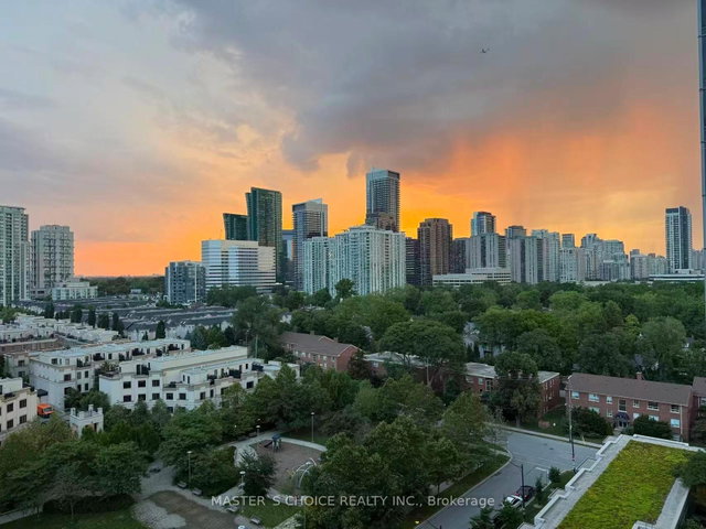 1112 - 120 Harrison Garden Boulevard
