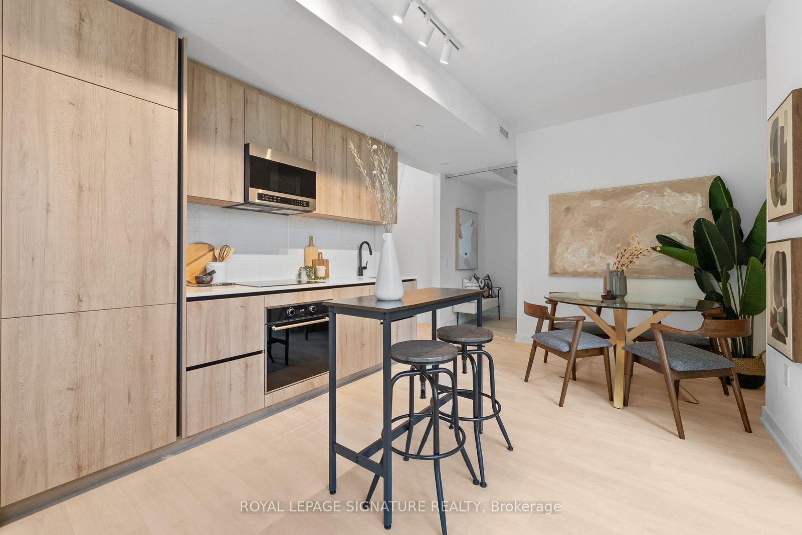 3102-117 Broadway Avenue, Toronto, ON, photo 2