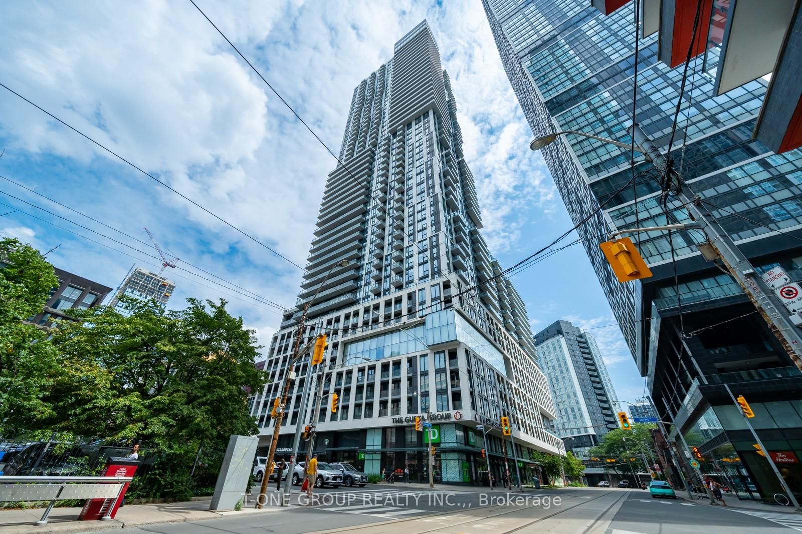 2804-251 Jarvis Street, Toronto, ON