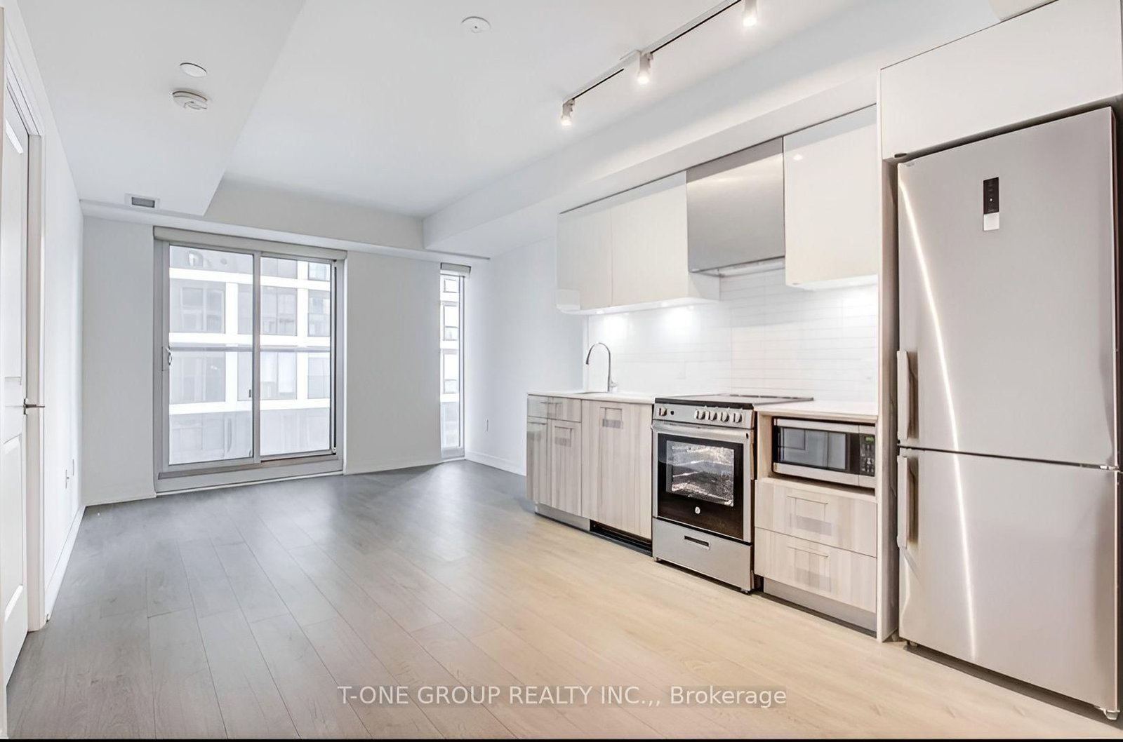 2804-251 Jarvis Street, Toronto, ON, photo 4