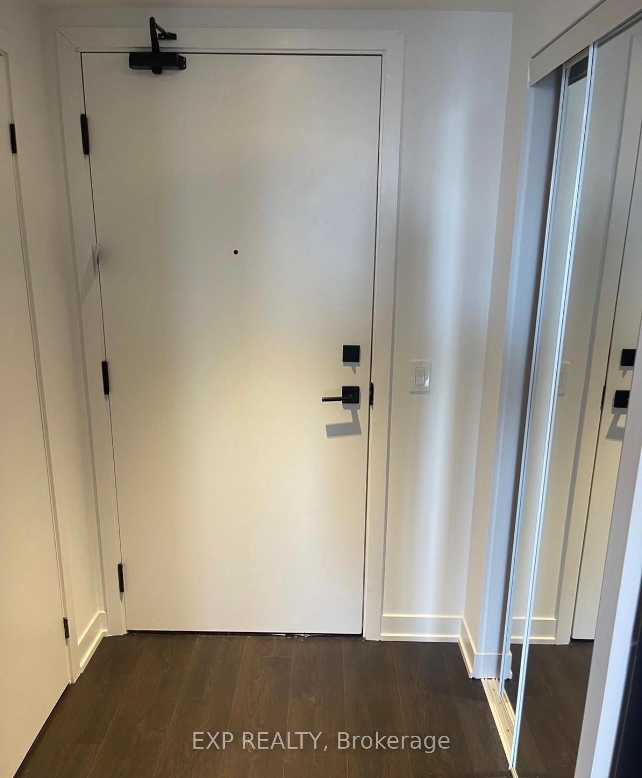 319 Jarvis Street, Unit LPH09