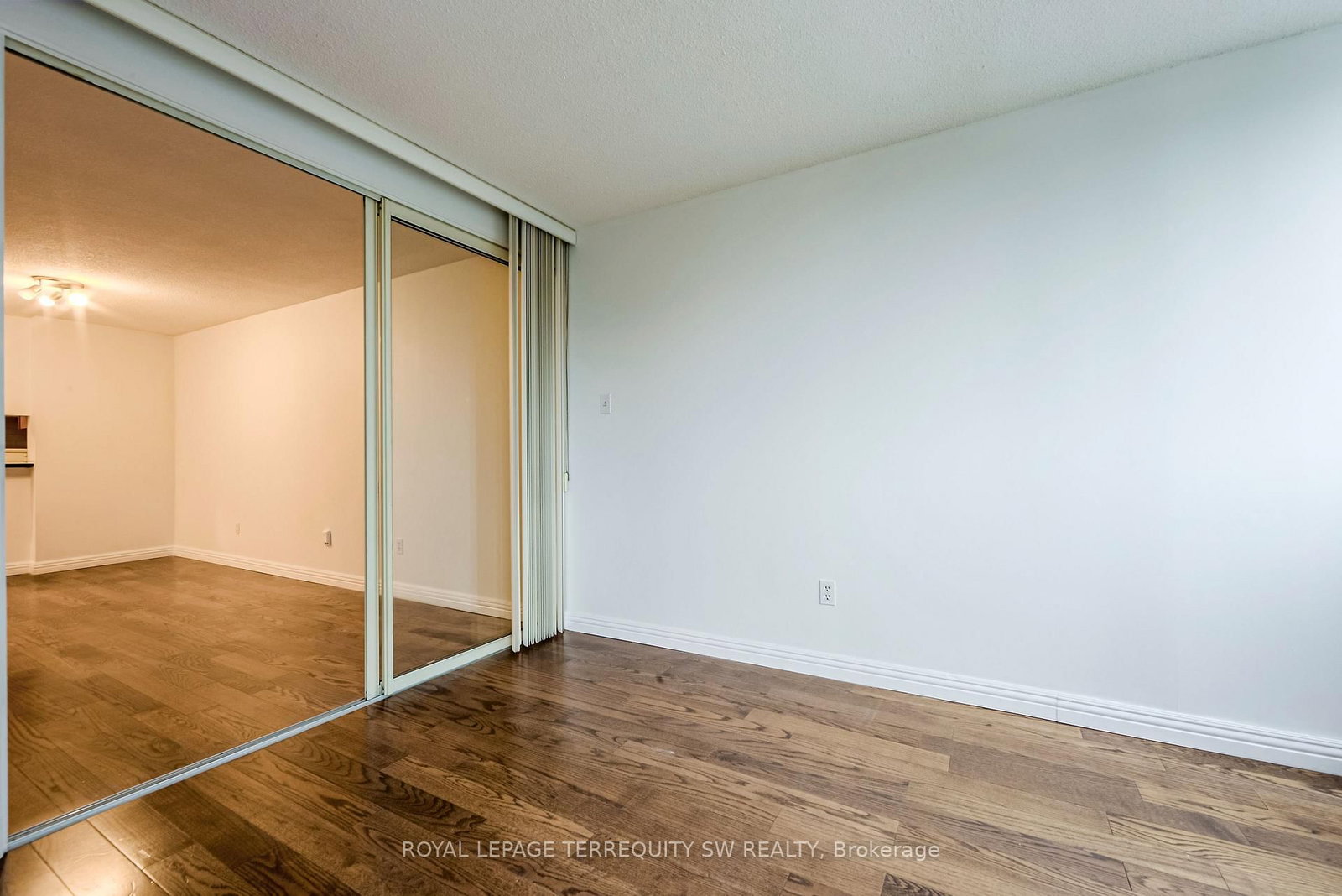 1055 Bay Street • #407 • Toronto, ON photo 32