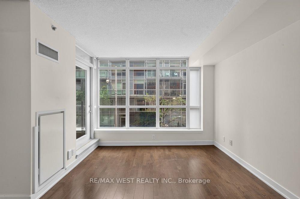 21 Nelson Street, Unit 216