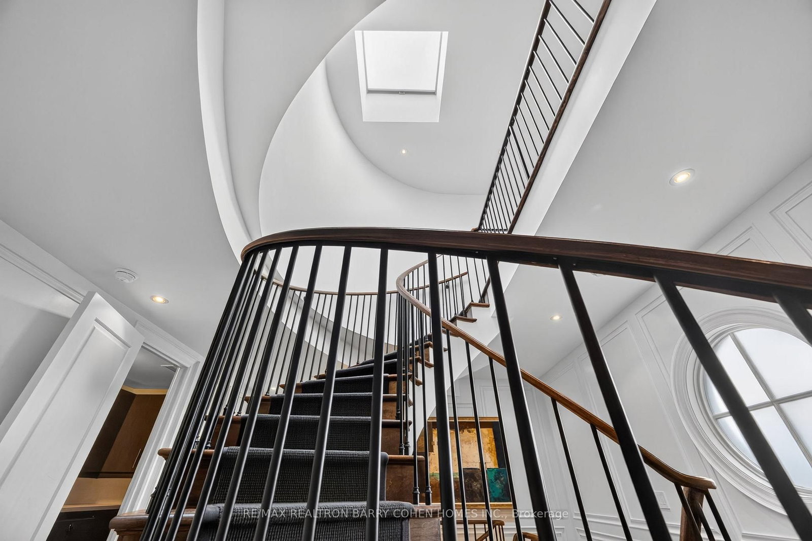 20B W Woodlawn Avenue • Toronto, ON photo 19