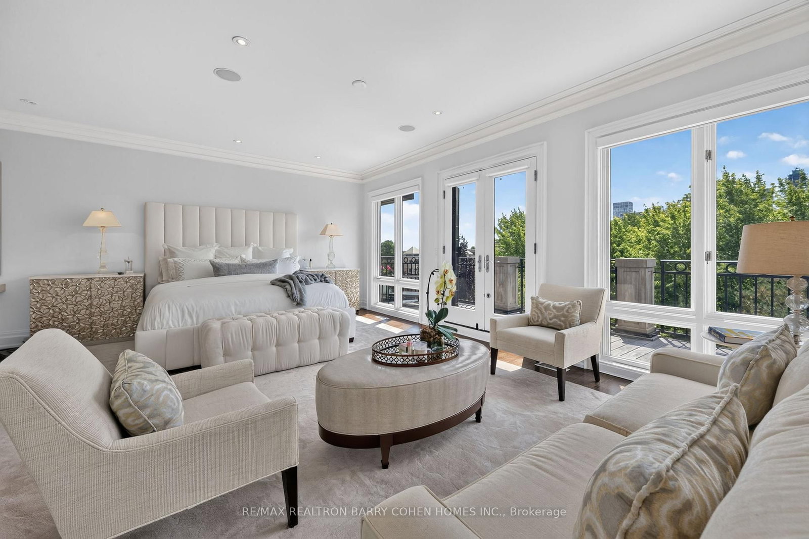 20B W Woodlawn Avenue • Toronto, ON photo 20