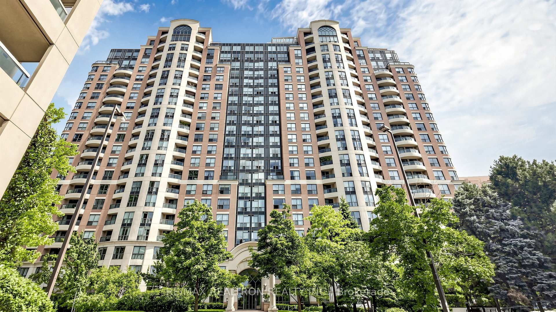 23 Lorraine Drive, Unit 502
