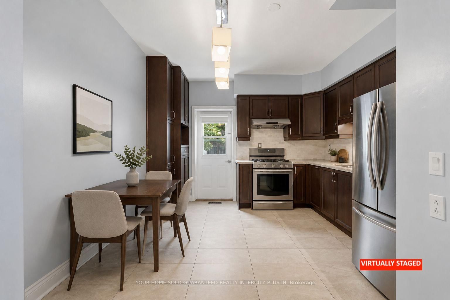 617 Delaware Avenue N • Toronto, ON photo 16