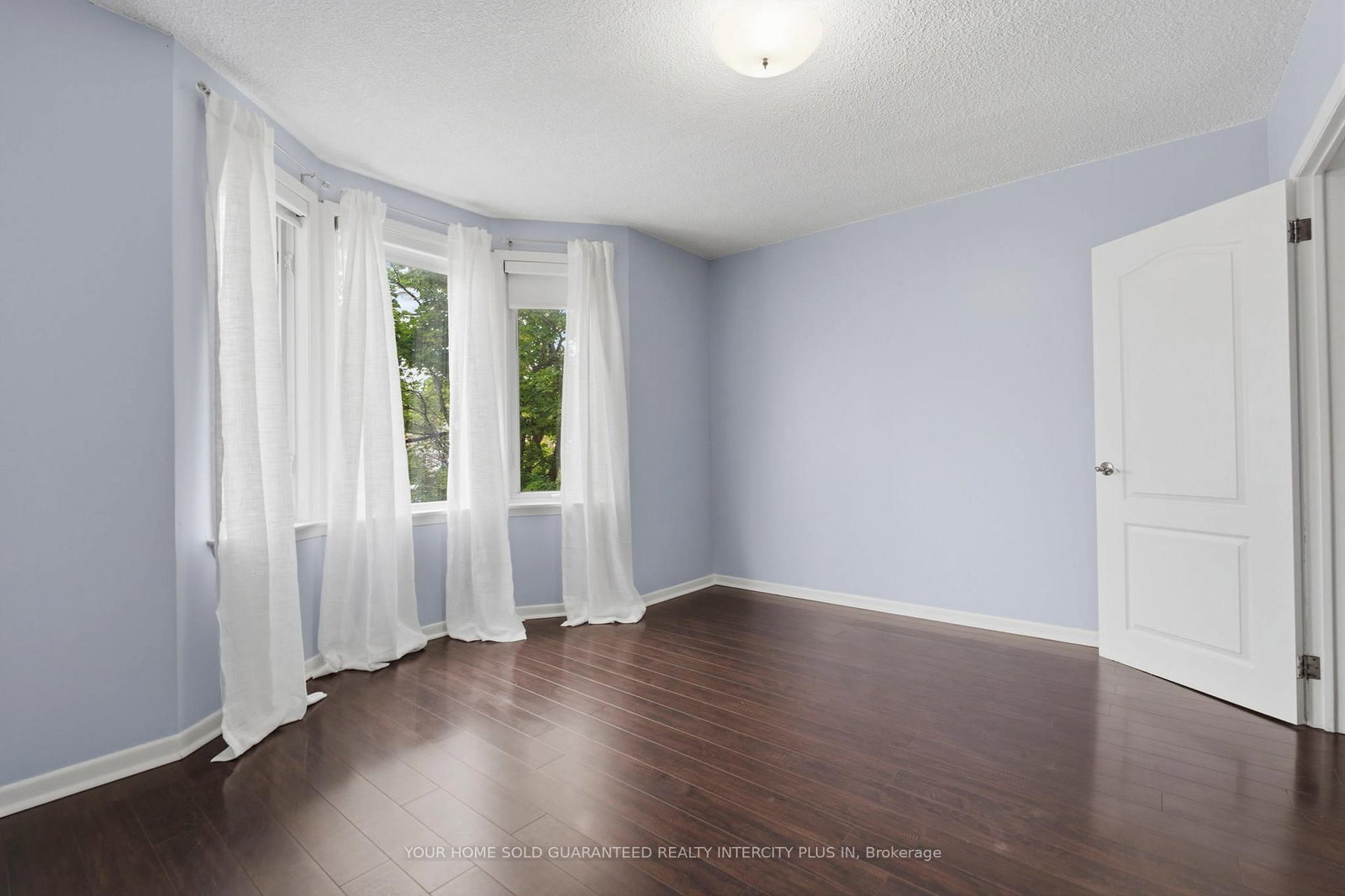 617 Delaware Avenue N • Toronto, ON photo 34