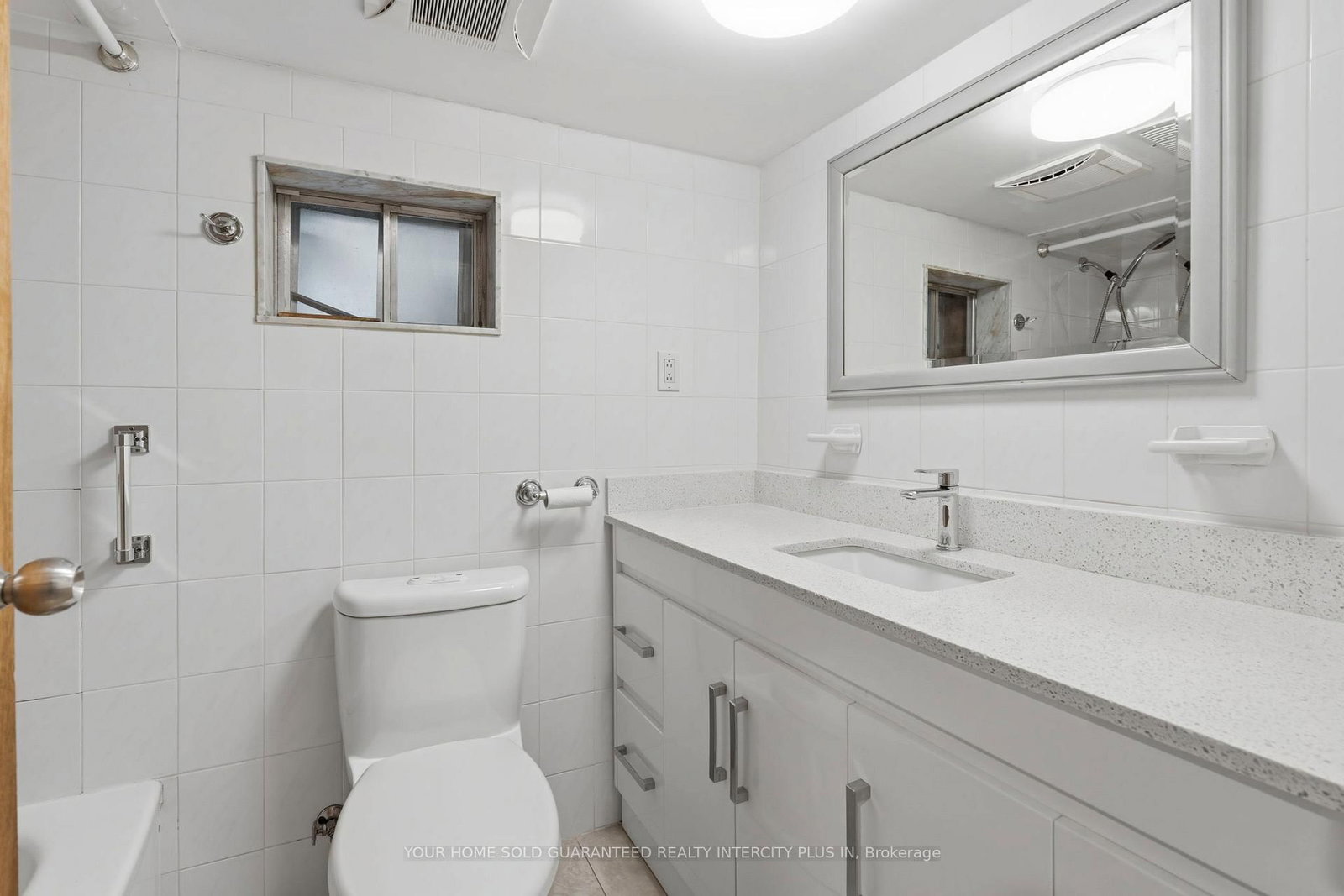 617 Delaware Avenue N • Toronto, ON photo 42