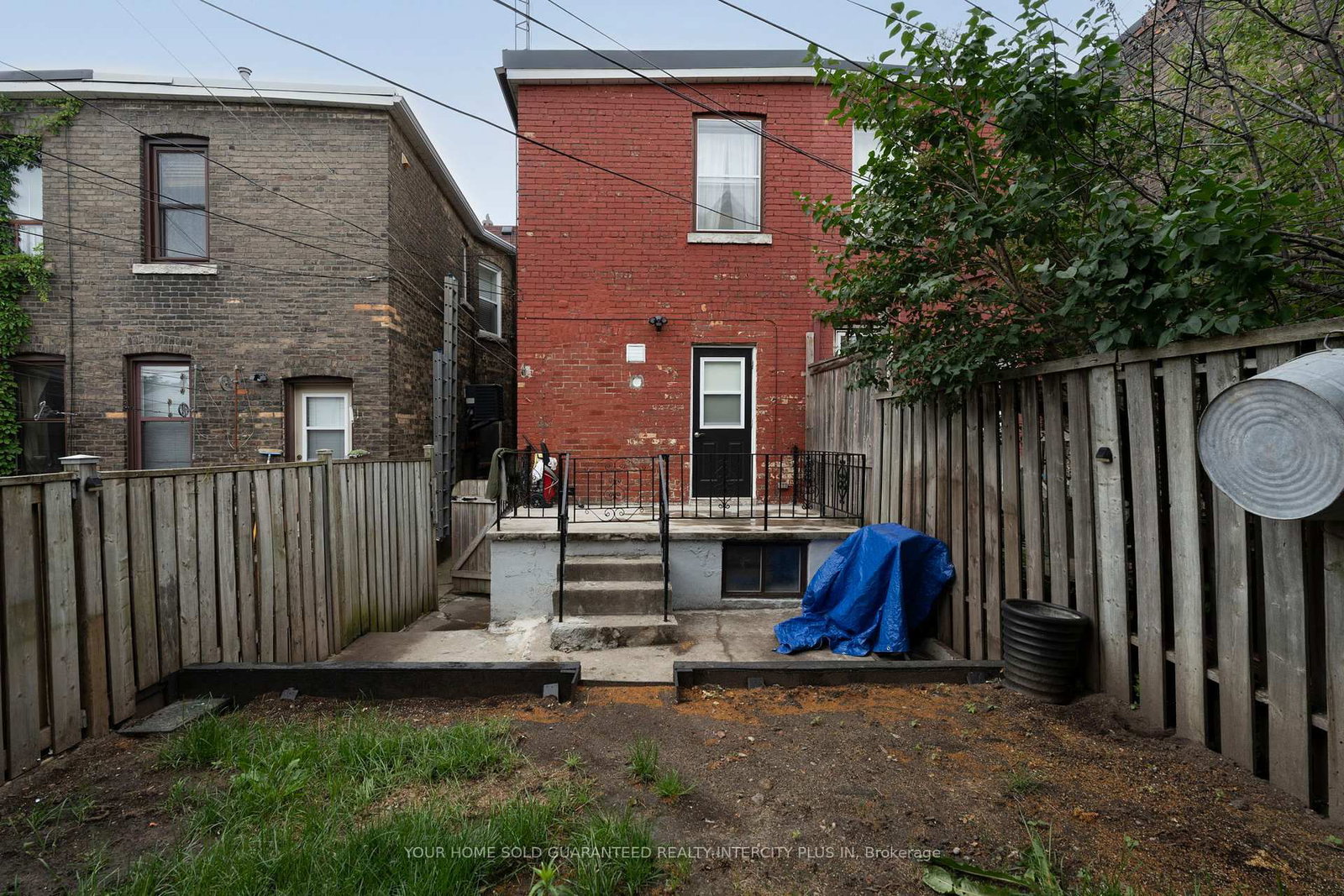 617 Delaware Avenue N • Toronto, ON photo 46