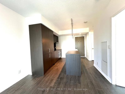 Unit 4203 — 100 Harbour Street — photo 2