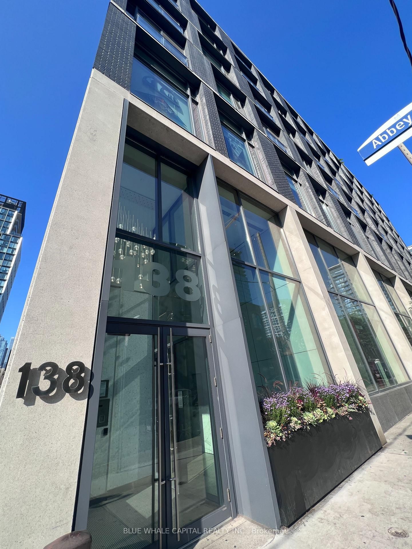138 Princess Street, Unit 703