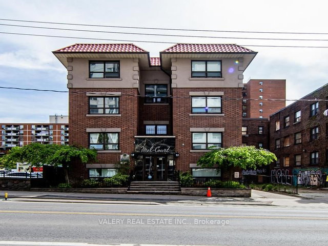 106 - 391 Sherbourne Street