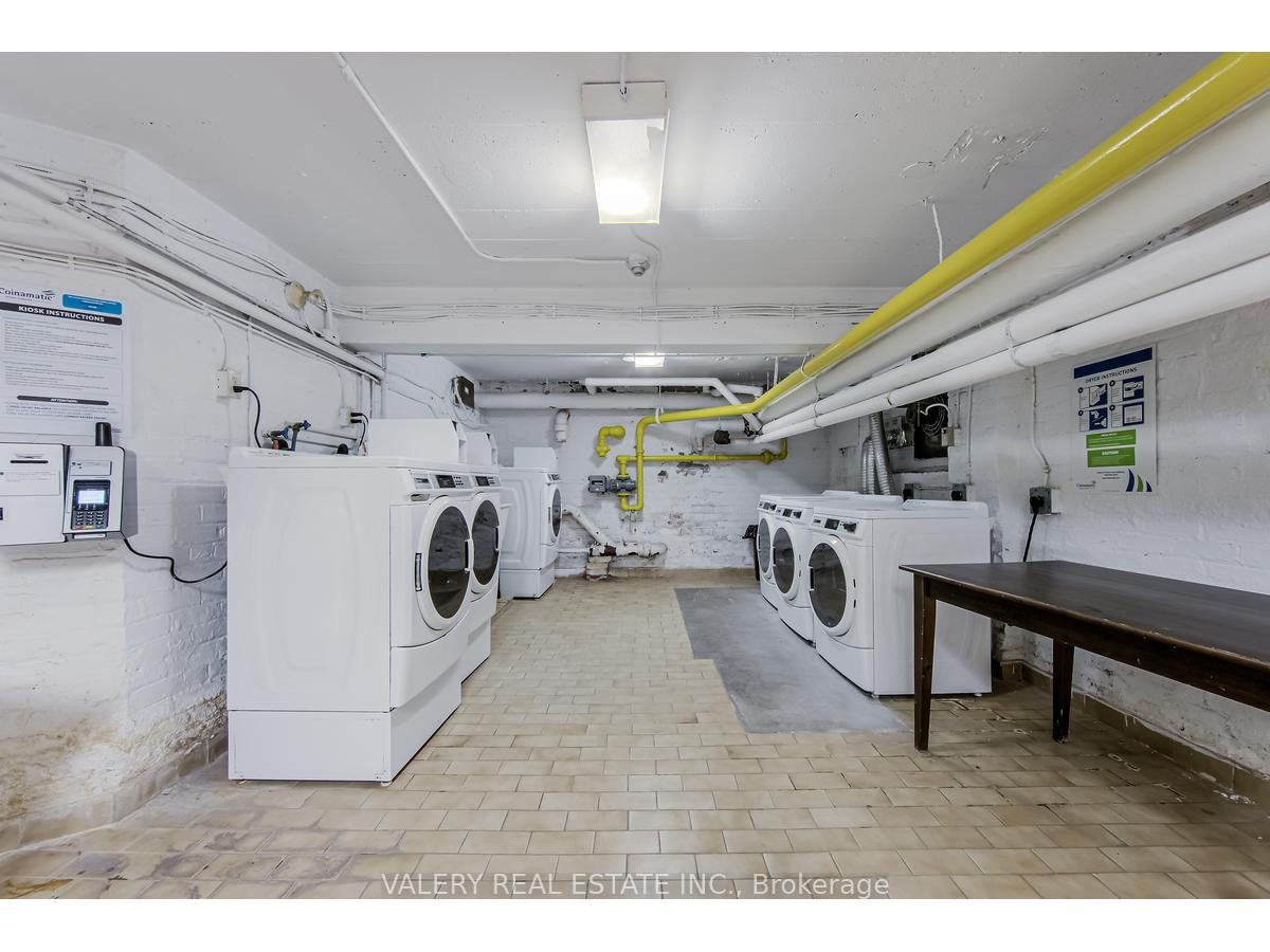 391 Sherbourne Street, Unit 106