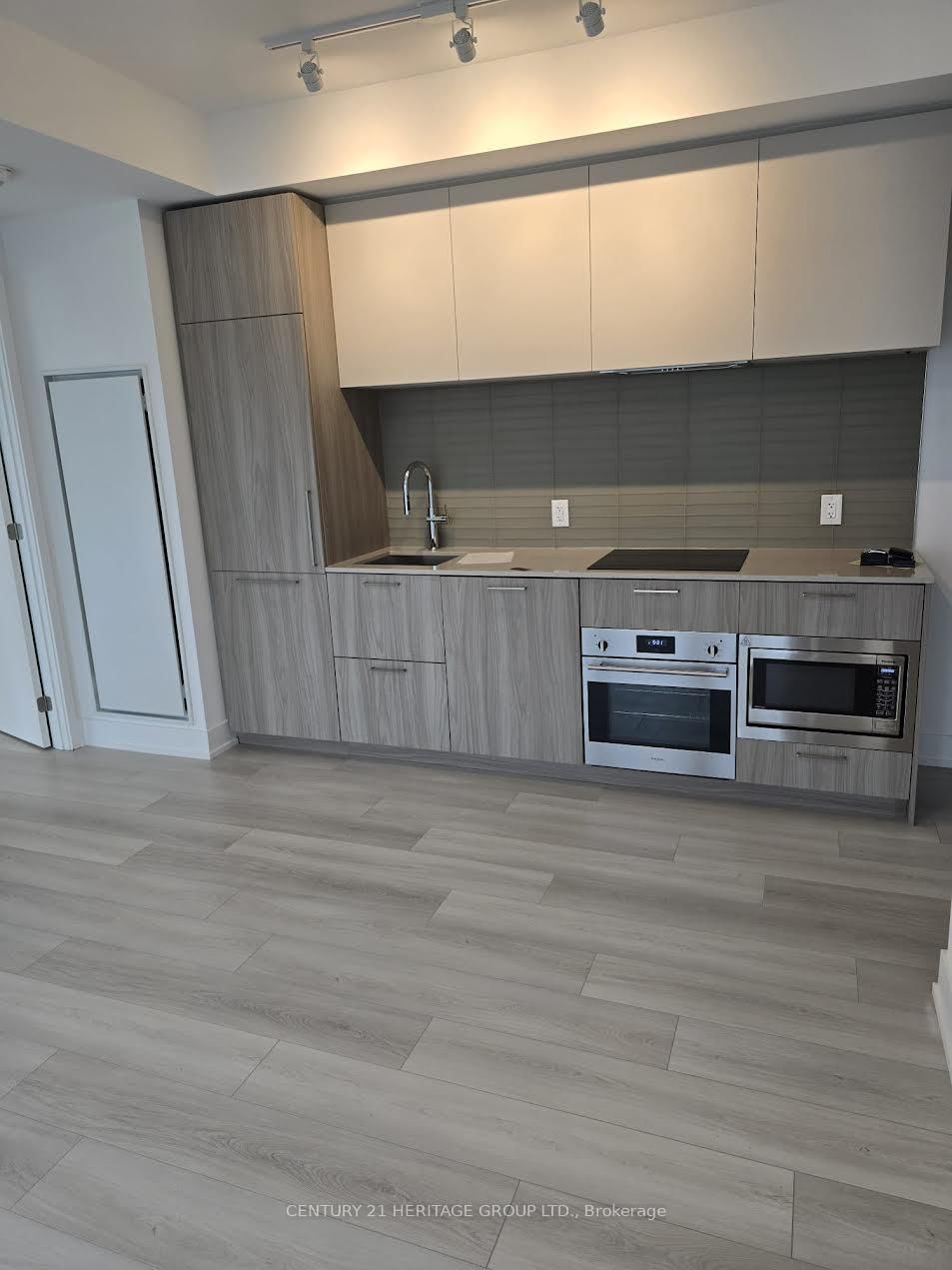 36 Olive Avenue, Unit 1802