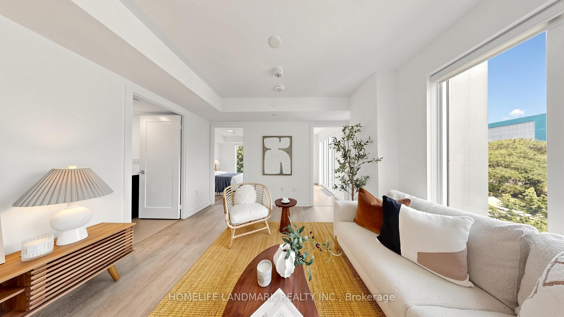 50 McCaul Street, Unit 504