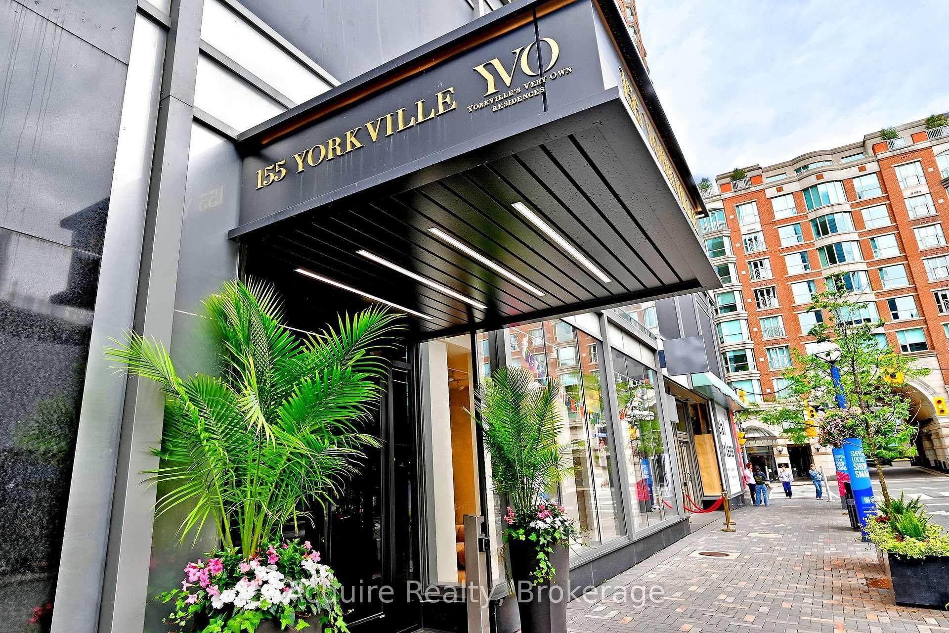155 Yorkville Avenue, Unit 1201
