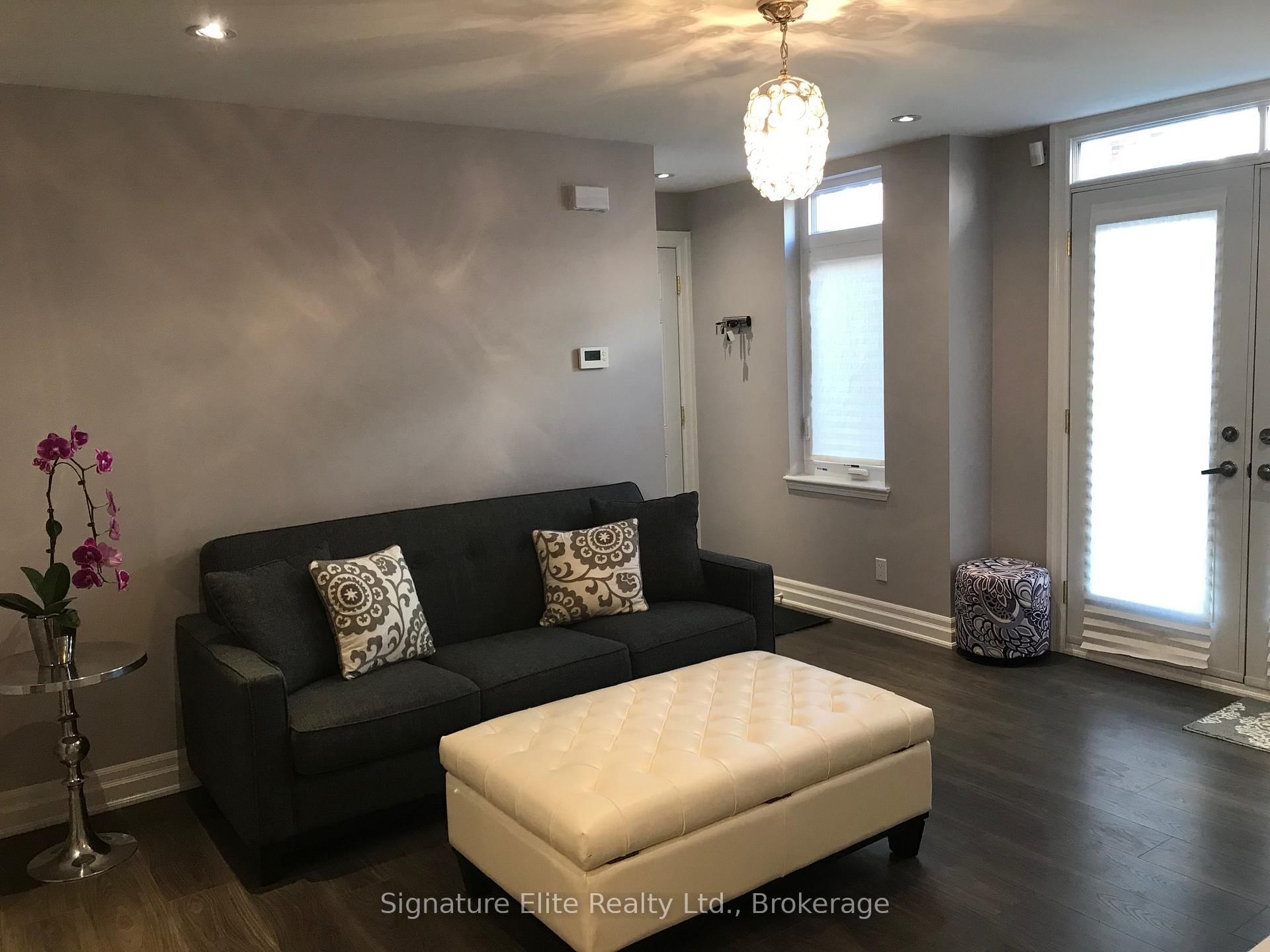 98 Redpath Avenue, Unit 11