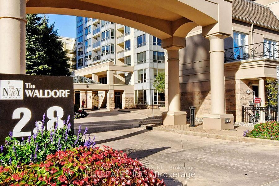 8 Rean Drive, Unit 814