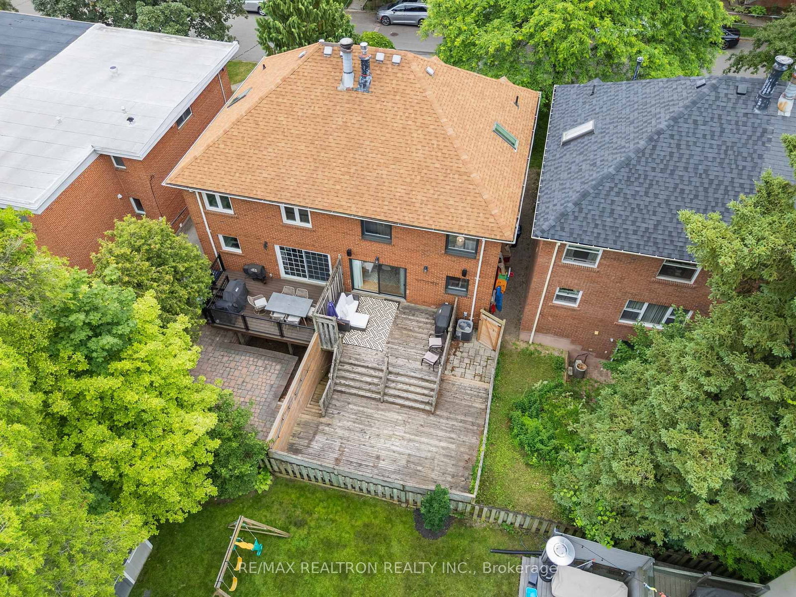 250 Glenforest Road • Toronto, ON photo 38