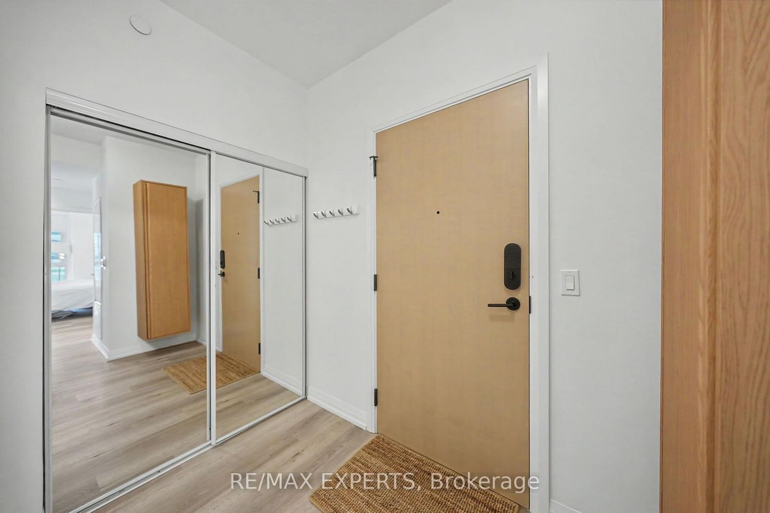 280 Dundas Street W, Unit 1805 (Furnished)