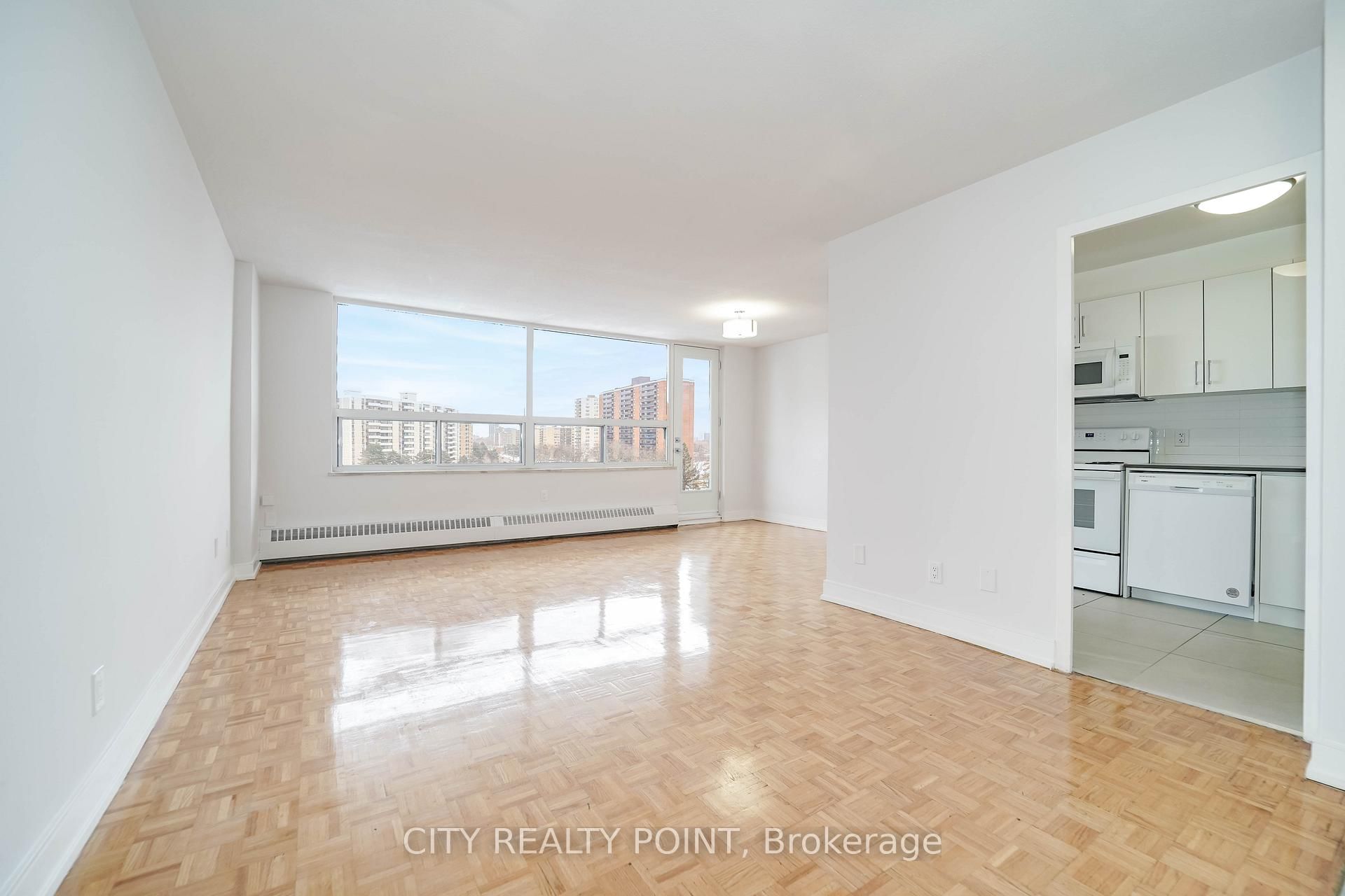 6200 Bathurst Street, Unit 310