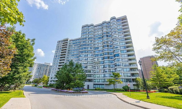 1011 - 1101 Steeles Avenue W