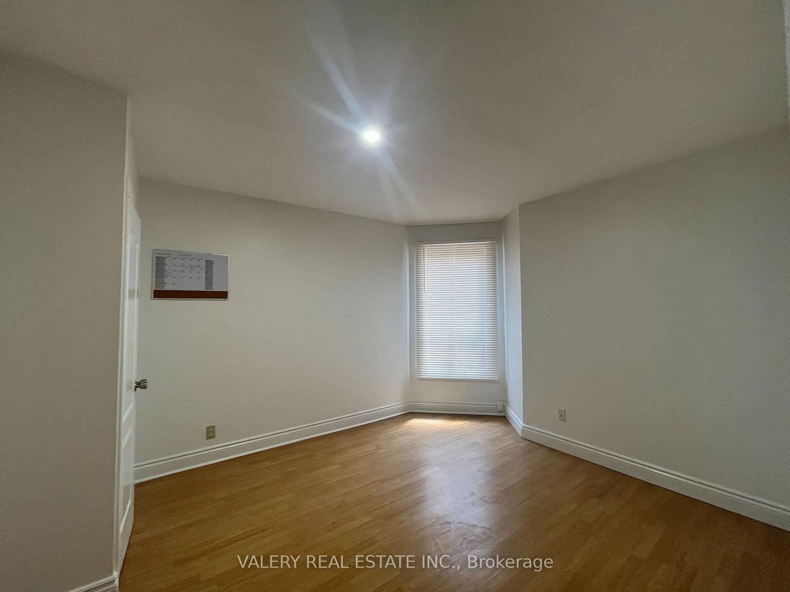 1-1113 Davenport Rd Road, Toronto, ON, photo 3