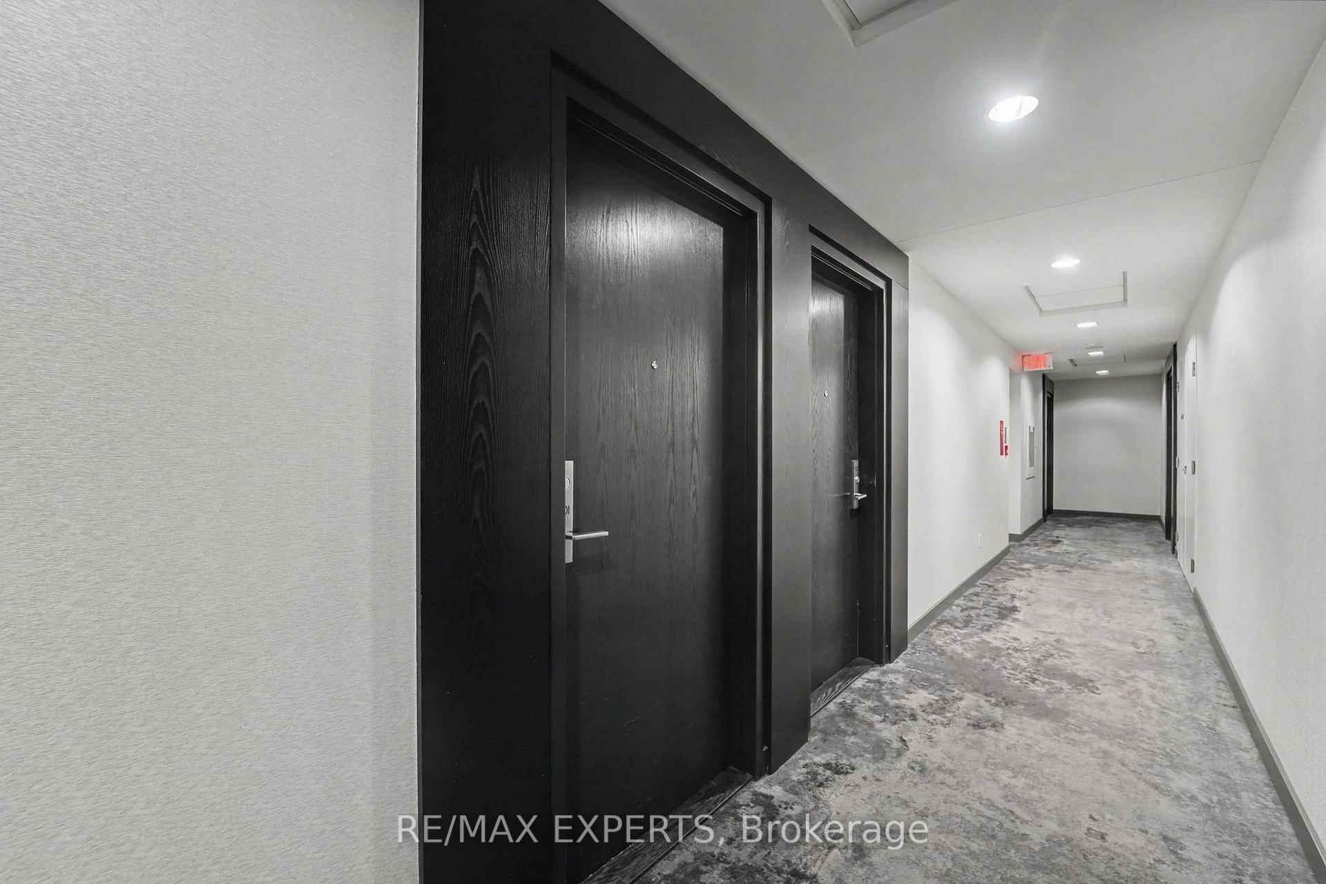 55 East Liberty Street, Unit 1001