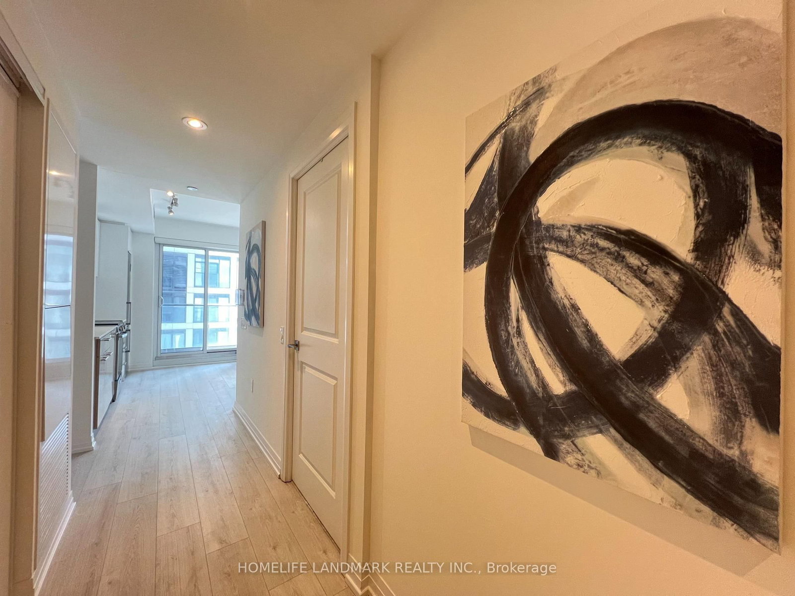 2205 - 251 Jarvis Street, Toronto 5